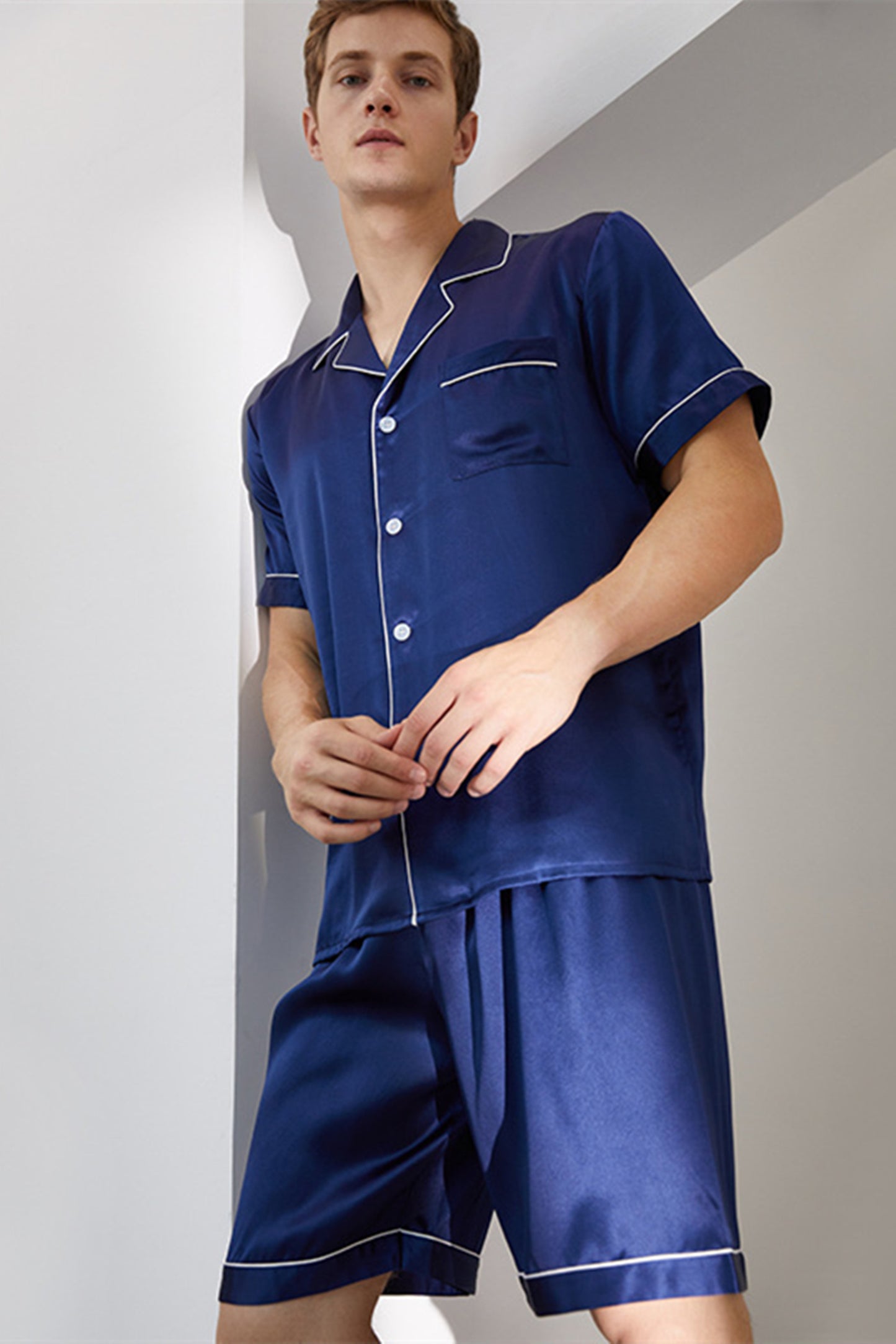Men's Short Sleeved Shorts Silk Pajama Set